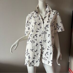 New No Tags ASOS Design Chic button-down off white black floral Shirt